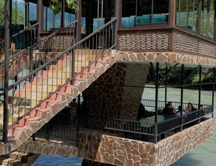 Отель Chalet Bridge / Шале Бридж Гагра